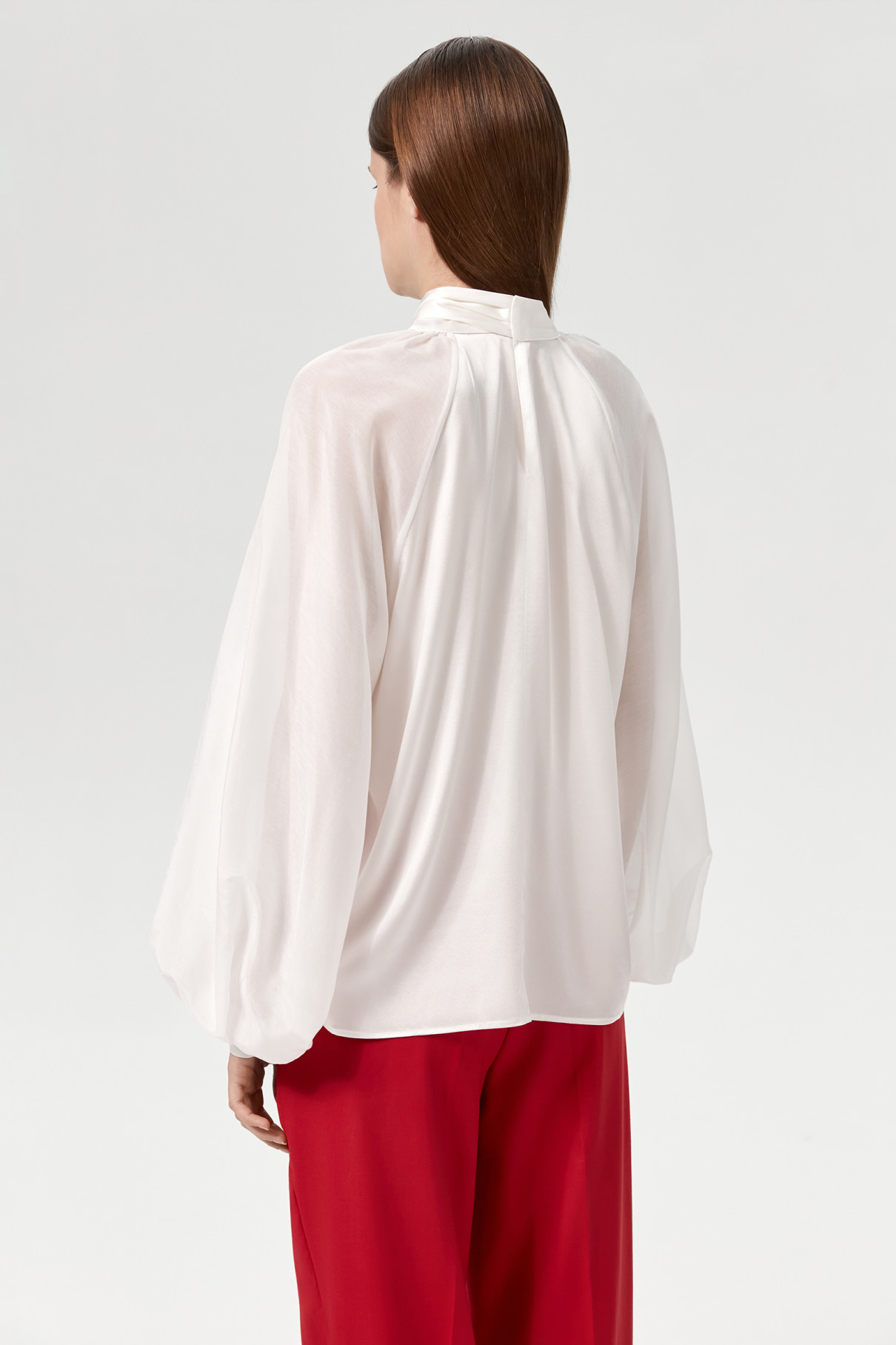 Блузка с длинным рукавом Alia , Молочный, арт. FR23FL1BL400W600ML купить в интернет-магазине