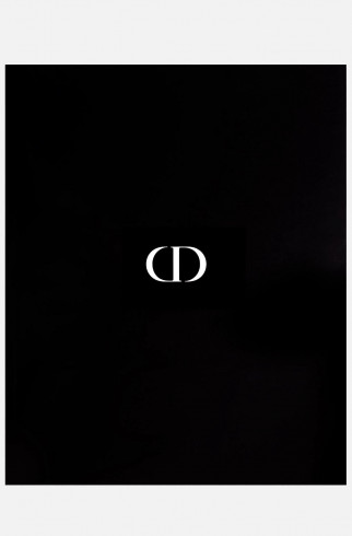 Книга ASSOULINE Dior by Christian Dior ,  арт. 9781614285489 купить в интернет-магазине