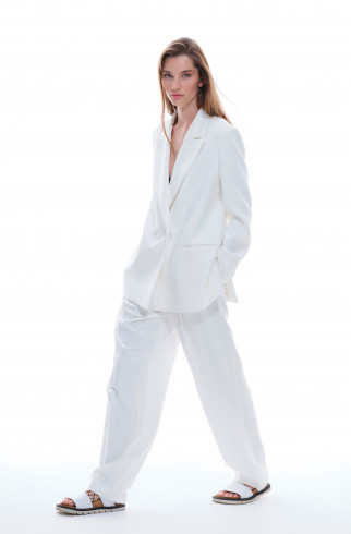 Прямые брюки со складками , Белый, арт. FR2204FWWHIT купить в интернет-магазине