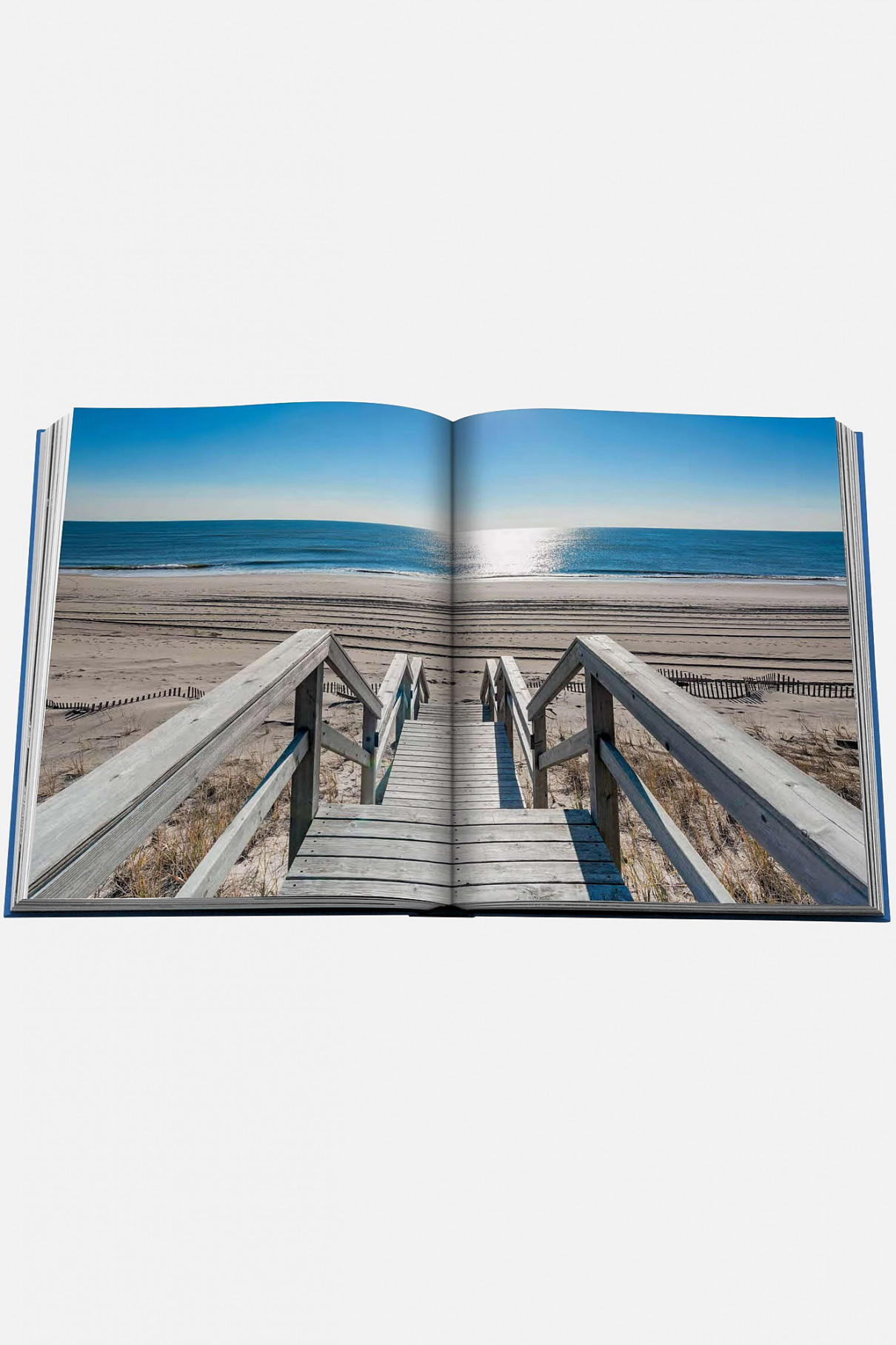 Книгa Assouline Travel Hamptons Private , арт. 9781614289876 купить в интернет-магазине