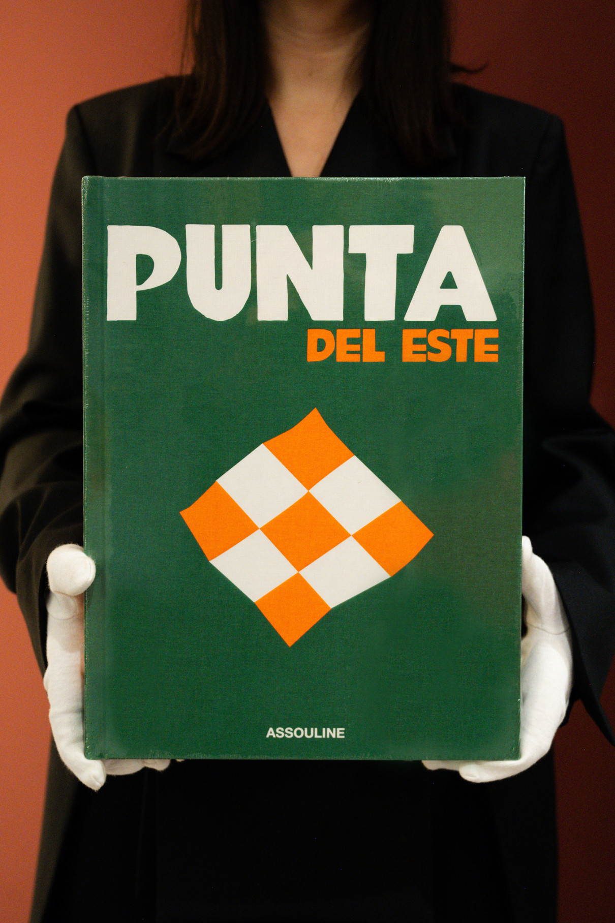 Книгa Assouline Travel Punta Del Este ,  арт. 9781649801845 купить в интернет-магазине
