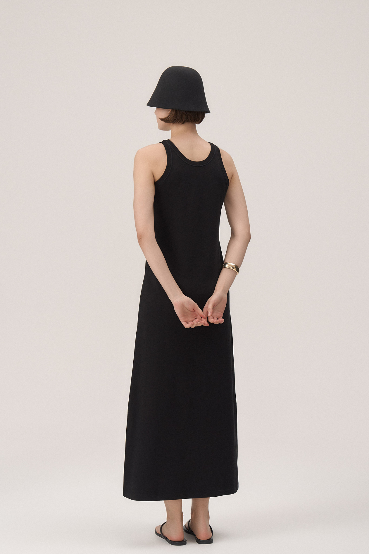 Платье трикотажное Beatrice , черный, арт. FR24SS1DR130W330BL купить в интернет-магазине Платье трикотажное Beatrice , черный, арт. FR24SS1DR130W330BL купить в интернет-магазине