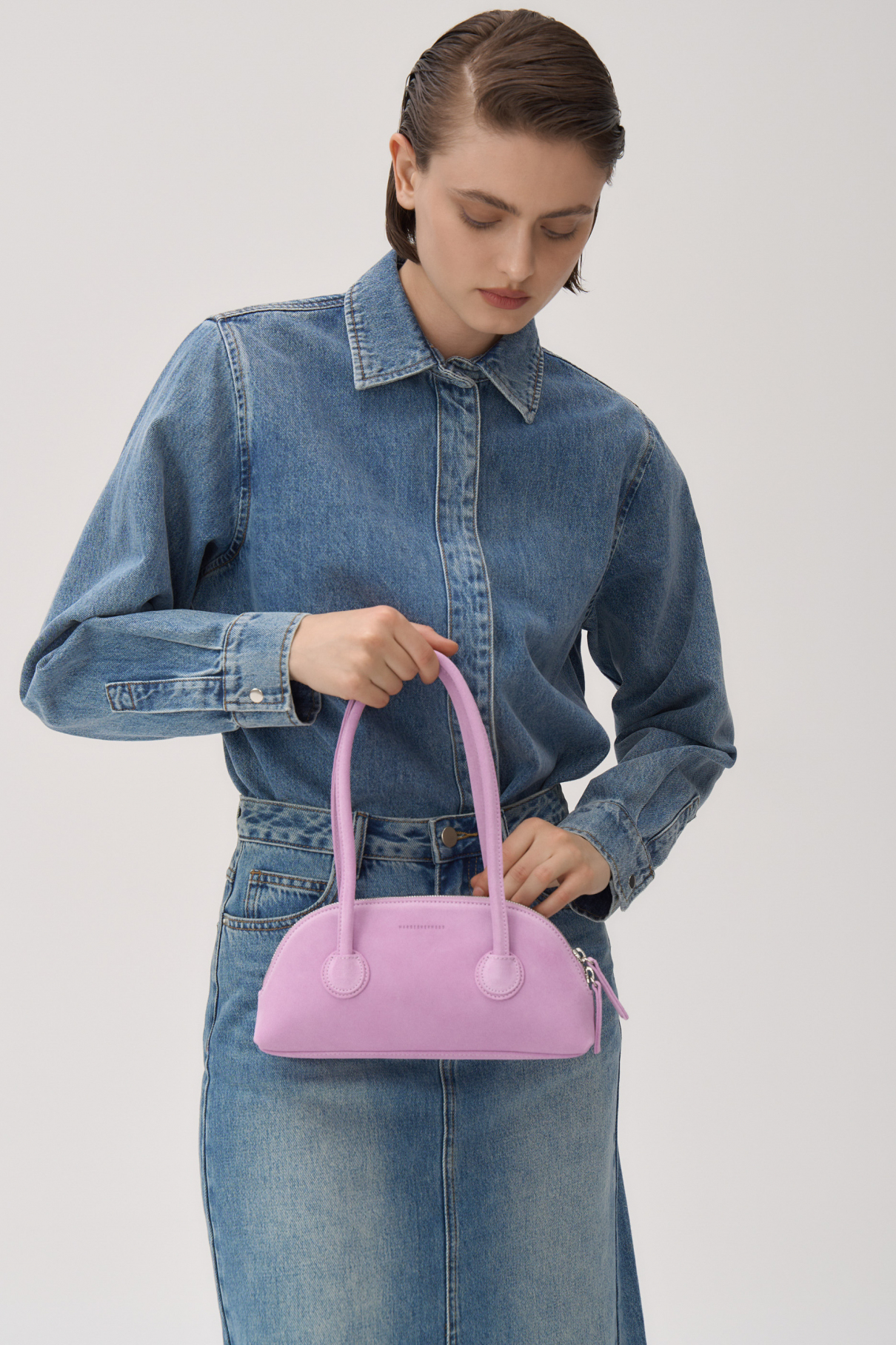 Сумка BESSETTE SHOULDER , сиреневый, арт. EE047757 купить в интернет-магазине Сумка BESSETTE SHOULDER , сиреневый, арт. EE047757 купить в интернет-магазине