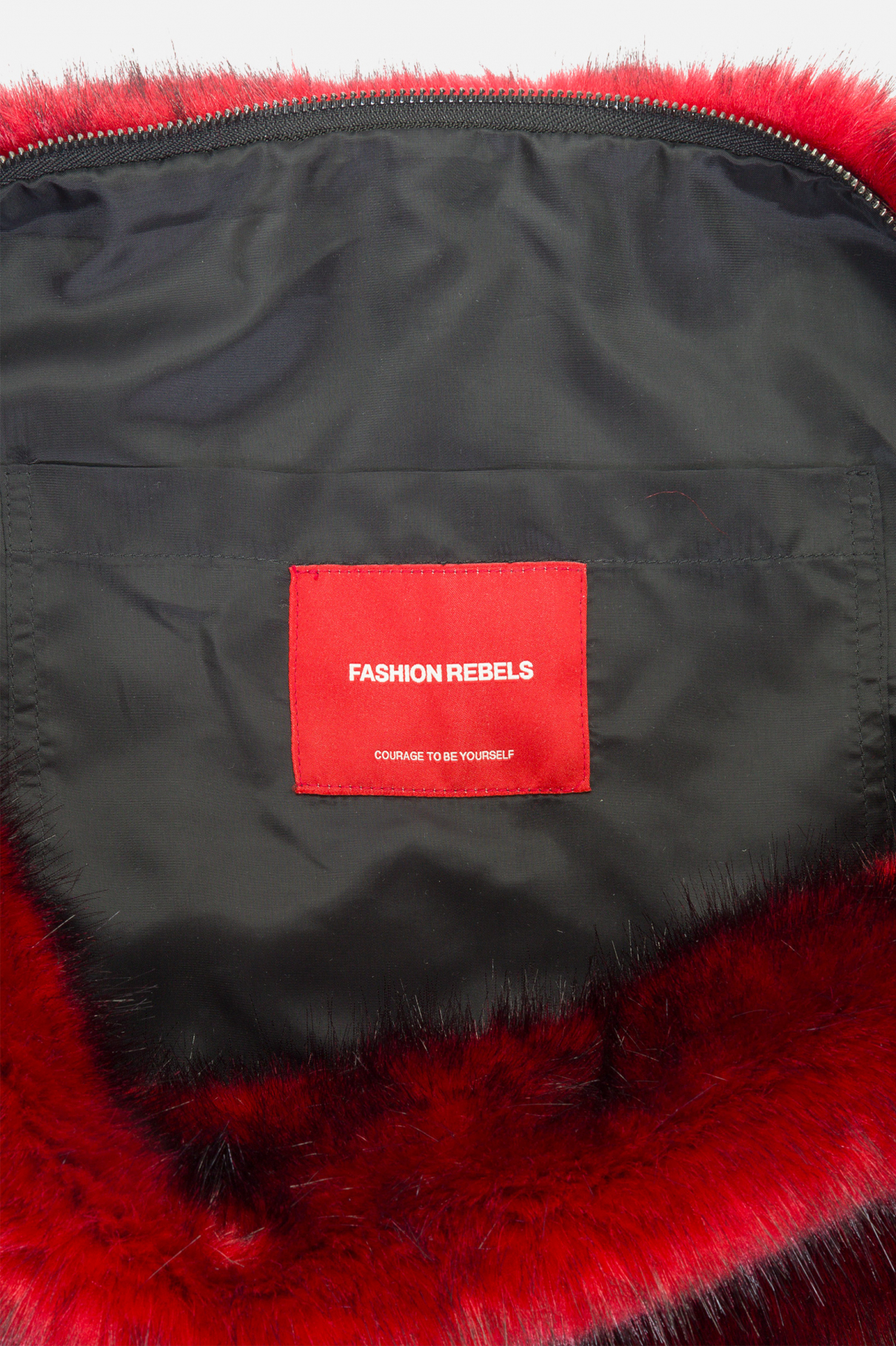 Сумка Coco , красный, арт. FR25FW1BG001W200RD купить в интернет-магазине Сумка Coco , красный, арт. FR25FW1BG001W200RD купить в интернет-магазине