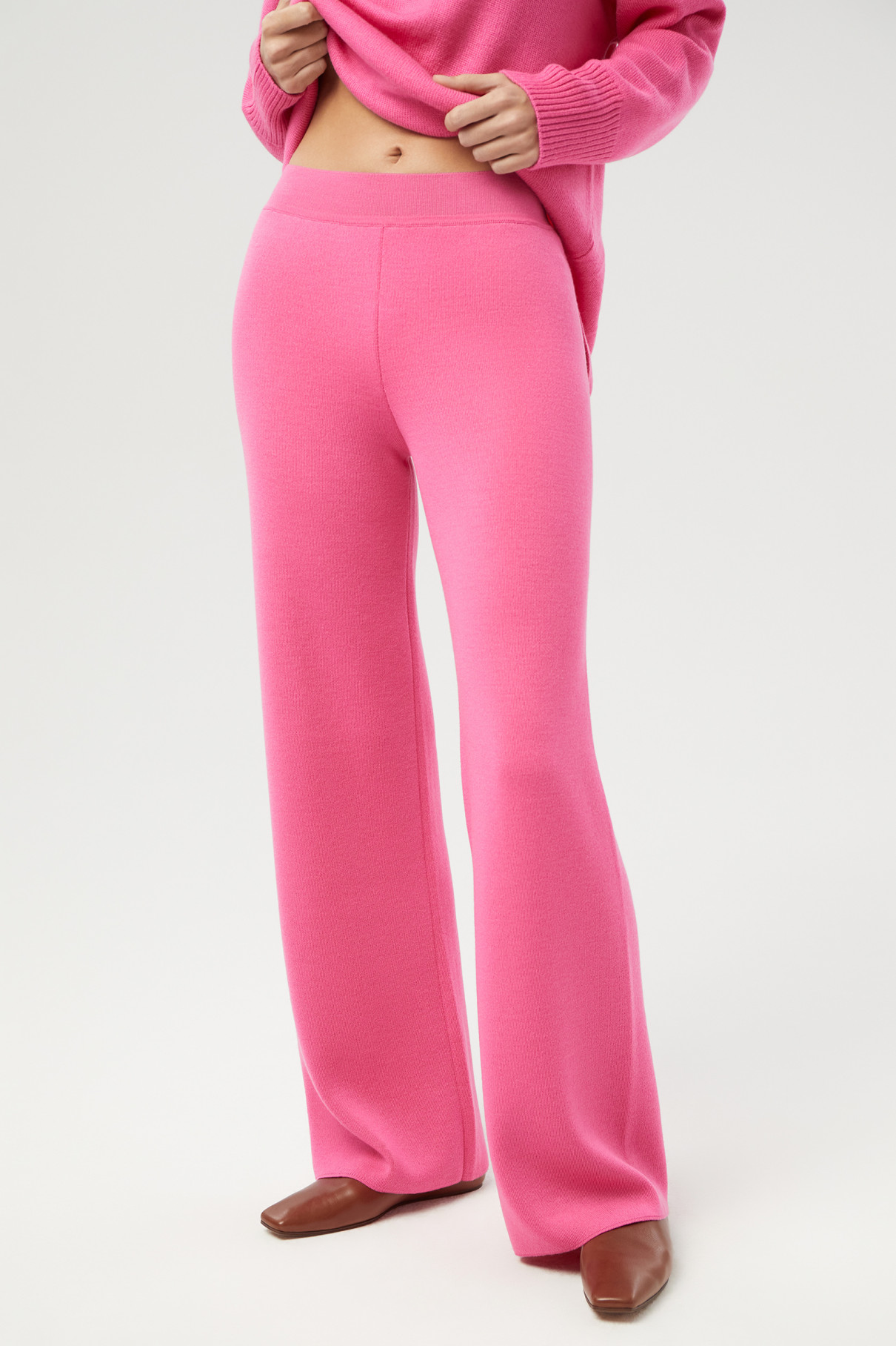 Трикотажные брюки из шерсти мериноса , арт. FR23SS4P3K200F купить в интернет-магазине