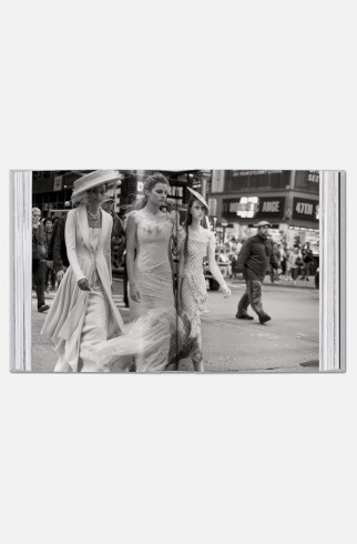 Книга Taschen Dior. Lindbergh: New York/Archives ,  арт. 9783836579902 купить в интернет-магазине