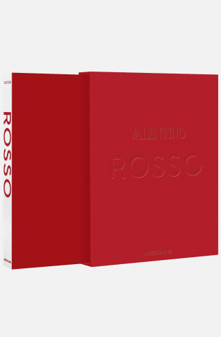 Книга ASSOULINE Valentino Rosso ,  арт. 9781649801807 купить в интернет-магазине