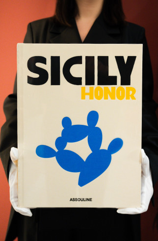 Книгa Assouline Sicily Honor ,  арт. 9781649802170 купить в интернет-магазине