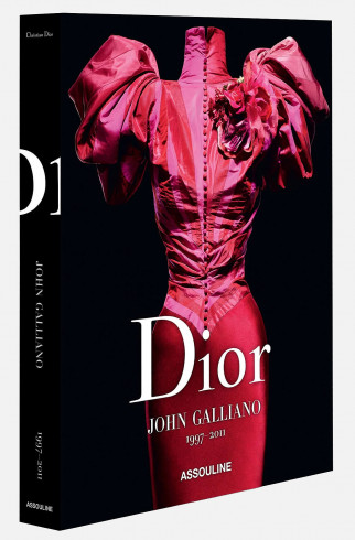 Книга ASSOULINE Dior by John Galliano ,  арт. 9781614287605 купить в интернет-магазине