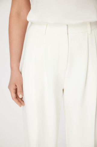 Белые брюки Valentina , Белый, арт. FR24SS1PN030W530WT купить в интернет-магазине