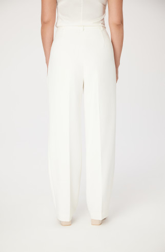 Белые брюки Valentina , арт. FR24SS1PN030W530WT купить в интернет-магазине