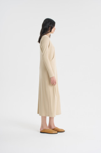 Платье трикотажное Verona , Молочно-бежевый, арт. FR24SS4DR420K500MBG купить в интернет-магазине