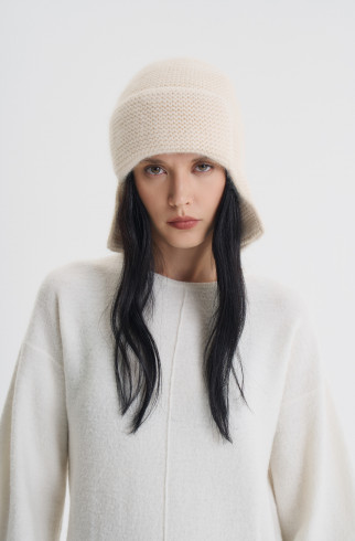 Шапка Toronto , Молочный, арт. FRHT24FW4000W100ML купить в интернет-магазине