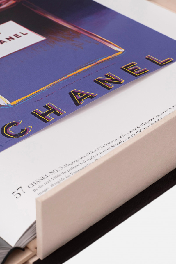 Книгa Assouline,Chanel: The Impossible Collection