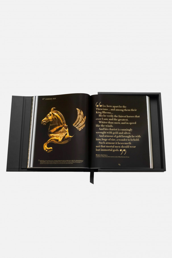 Книгa Assouline,Gold: The Impossible Collection