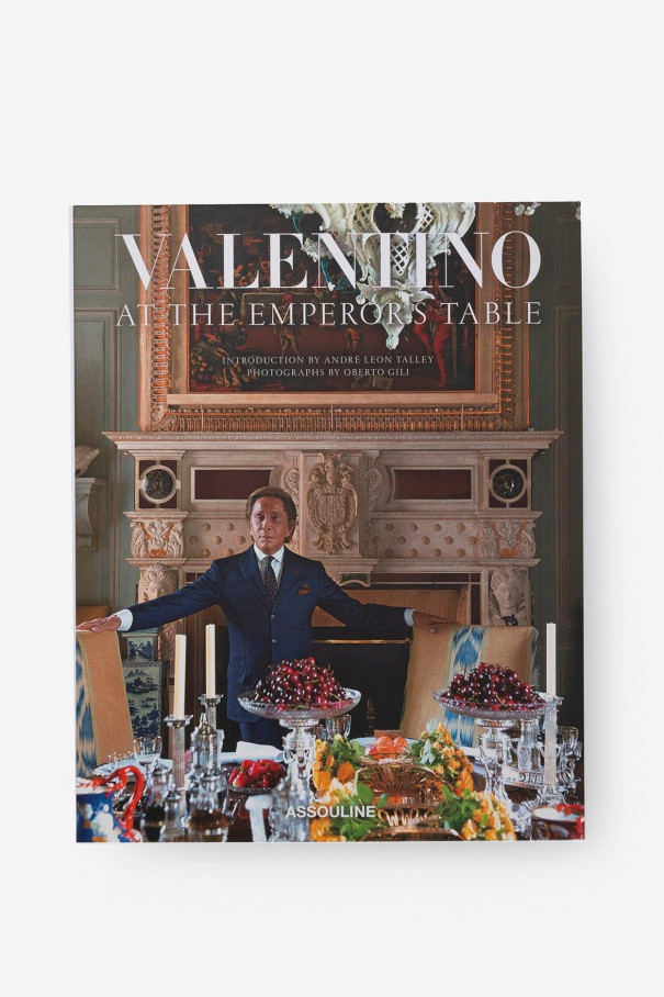 Книга ASSOULINE Valentino: At the Emperor's Table