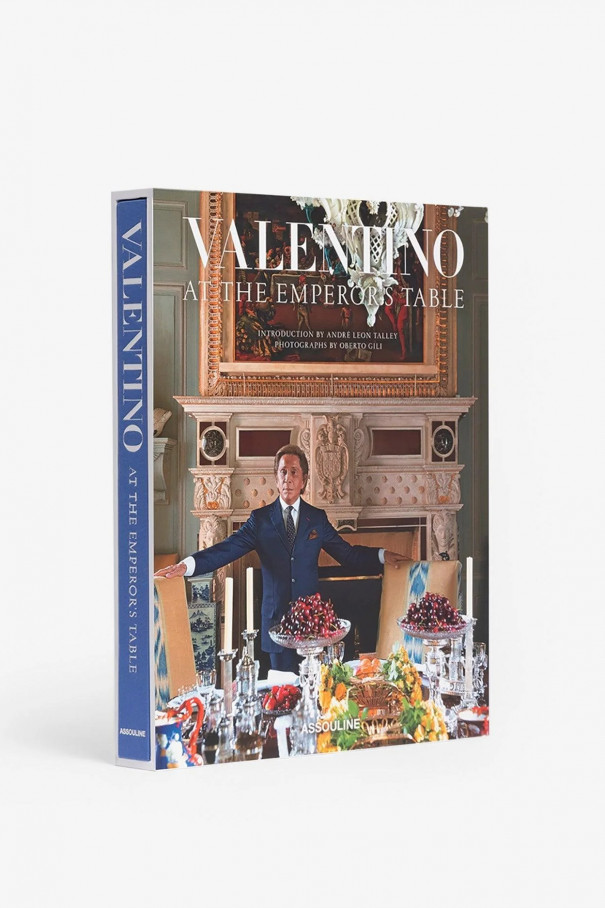 Книга ASSOULINE Valentino: At the Emperor's Table