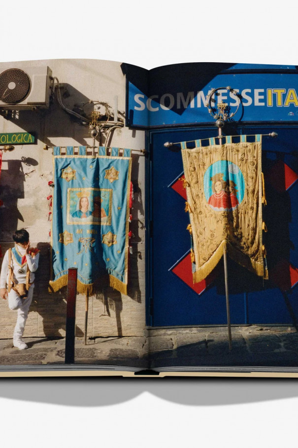 Книга Napoli Amore