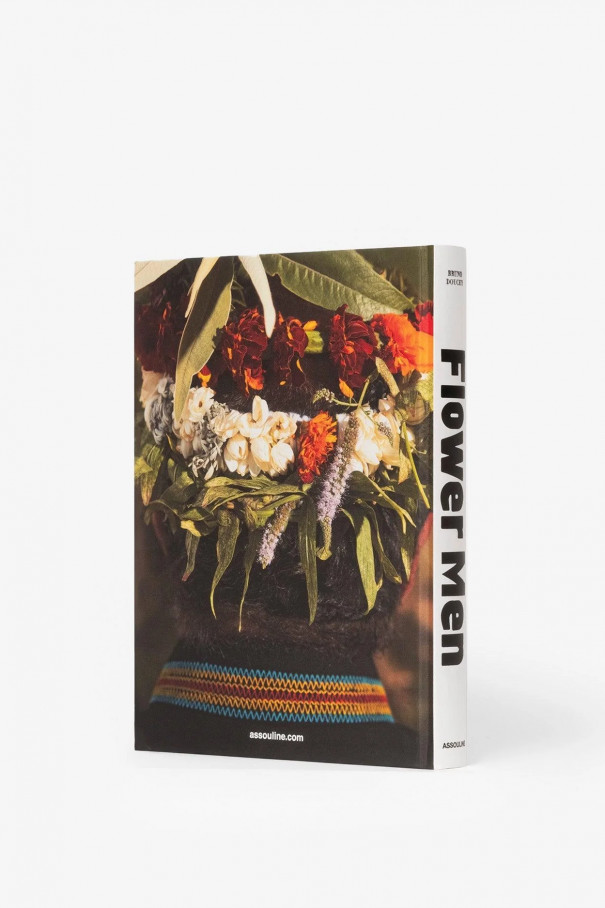 Книга Saudi Arabia: Flower Men