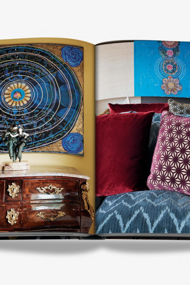 Книга Maximalism by Sig Bergamin