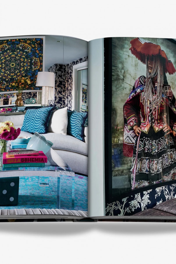Книга Maximalism by Sig Bergamin