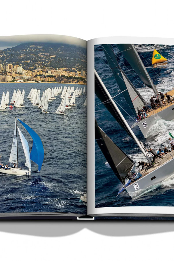 Книга Monaco Yacht Club