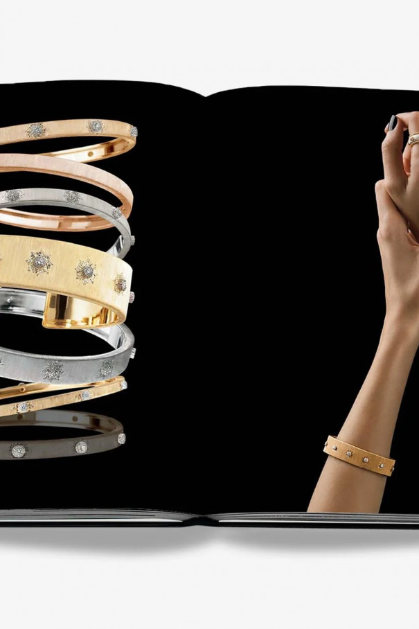 Книга Buccellati: A Century of Timeless Beauty