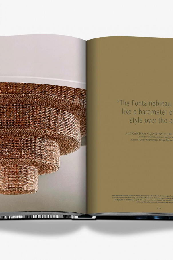 Книга Fontainebleau