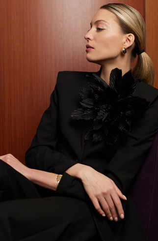 Брошь BIG BROOCH Pion plisse черный 20 см , Черный, арт. 35378359 купить в интернет-магазине