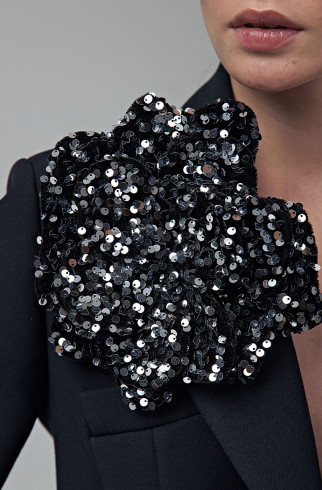 BIG BROOCH Брошь из пайеток черная 18см , Черный, арт. 34379506 купить в интернет-магазине
