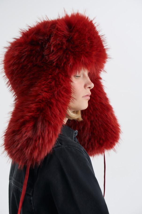 Шапка-ушанка Sonia , красный, арт. FR25FW6HT00W200RD купить в интернет-магазине