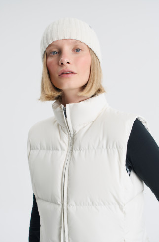 Жилет пуховый Lily , Молочный, арт. FR26AW1VS100W200ML купить в интернет-магазине