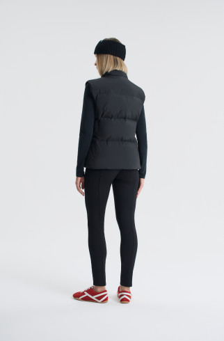 Жилет пуховый Lily , Черный, арт. FR26AW1VS100W200BL купить в интернет-магазине