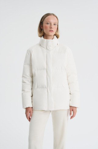 Пуховик Maggie , Молочный, арт. FR26AW1JK40PCW200ML купить в интернет-магазине