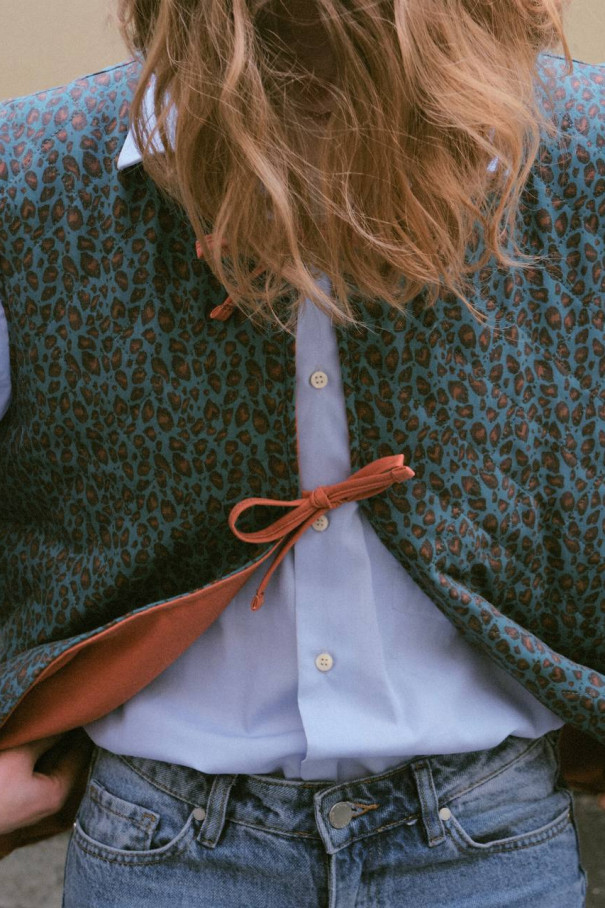 Жилетка двухсторонняя , мультицвет, арт. FSWCDVPEOSDM купить в интернет-магазине