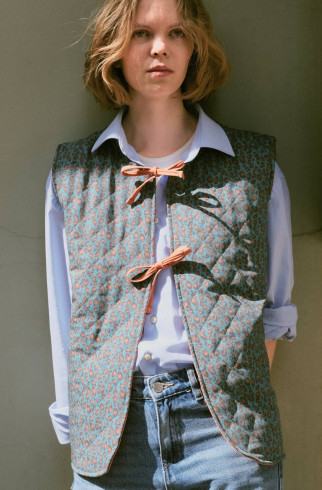 Жилетка двухсторонняя , Мультицвет, арт. FSWCDVPEOSDM купить в интернет-магазине