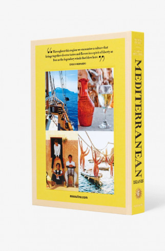 Книга Wine & Travel Mediterranean Islands ,  арт. 9781649804983 купить в интернет-магазине