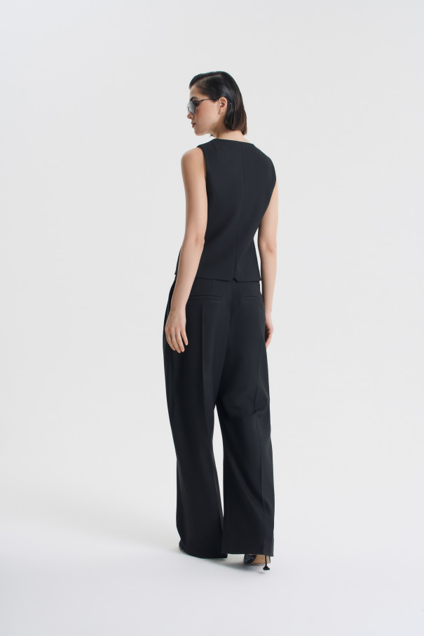 Жилет приталенный , черный, арт. FRASSVS00BL купить в интернет-магазине