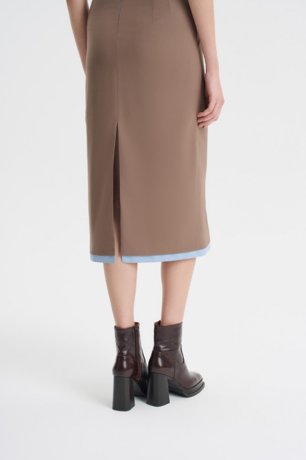 Платье-футляр со вставкой , коричневый, арт. FRASSDR10BR купить в интернет-магазине