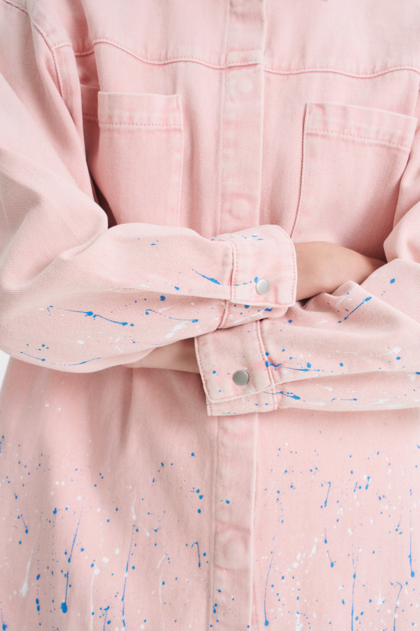 Джинсовая рубашка с принтом разбрызганной краски , розовый, арт. FRASSSH05PN купить в интернет-магазине