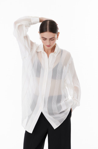 Шелковая блуза с длинным рукавом